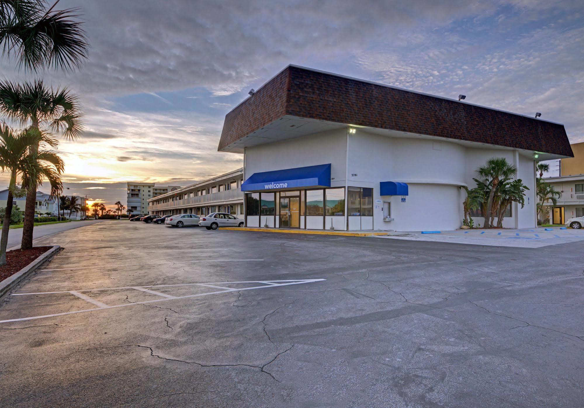 6-cocoa Beach, Fl 2*
